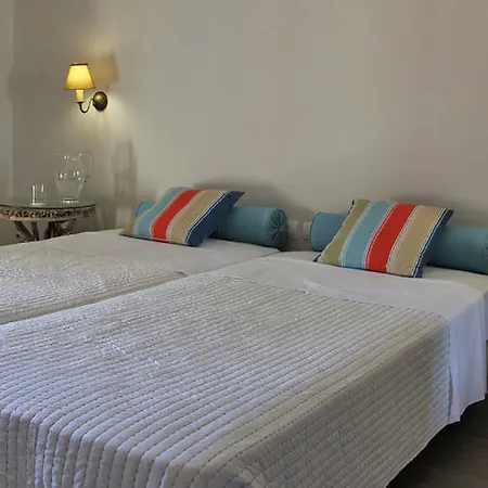 Eleas Gi Apartman